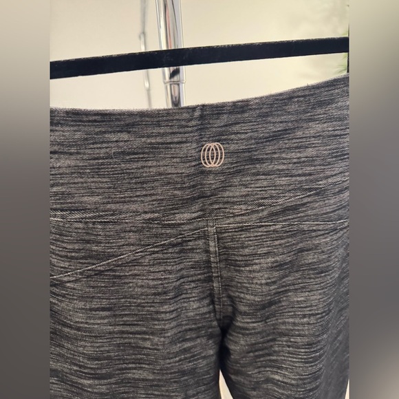 Balance Collection Outdoor Black Grey Flare Pants Size Small NWT - Picture 5 of 12